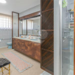 Casa Térrea à venda com 4 quartos, sendo 2 suítes, em Alto de Pinheiros, São Paulo, SP