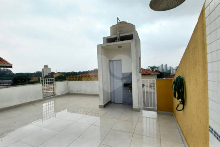 Sobrado à venda com 3 quartos, sendo 1 suíte, em Vila Gomes, São Paulo, SP