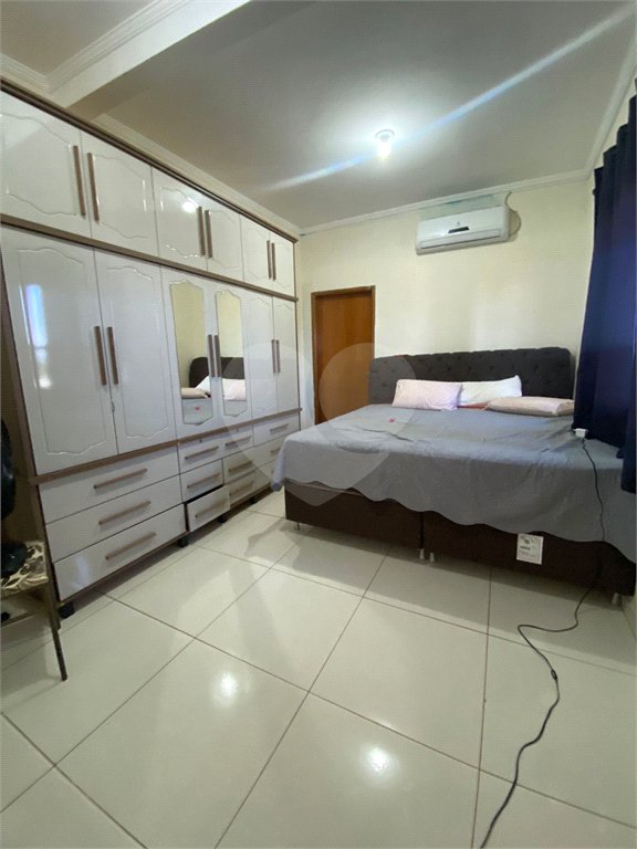 Sobrado à venda com 2 quartos, sendo 1 suíte, em Nova Tres Lagoas, Três Lagoas, MS