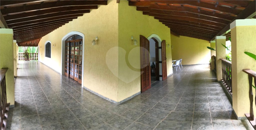 Casa à venda com 5 quartos, sendo 3 suítes, em Recanto das Flores, Indaiatuba, SP