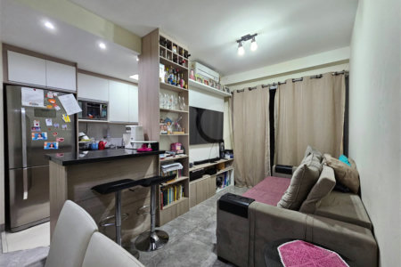 Apartamento à venda com 2 quartos em Vila Anastácio, São Paulo, SP