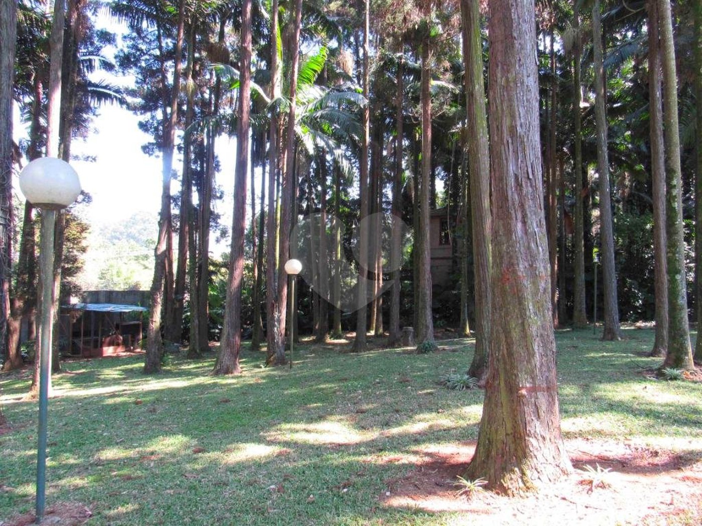 Casa à venda com 4 suítes no condomínio Chácara Flora, São Paulo - SP