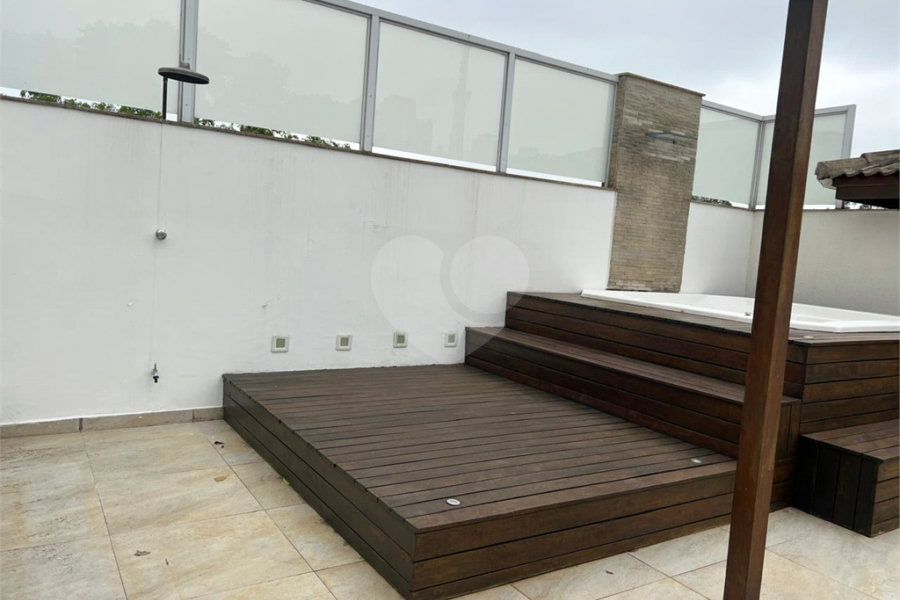 Casa à venda com 3 suítes em Santana, São Paulo, SP