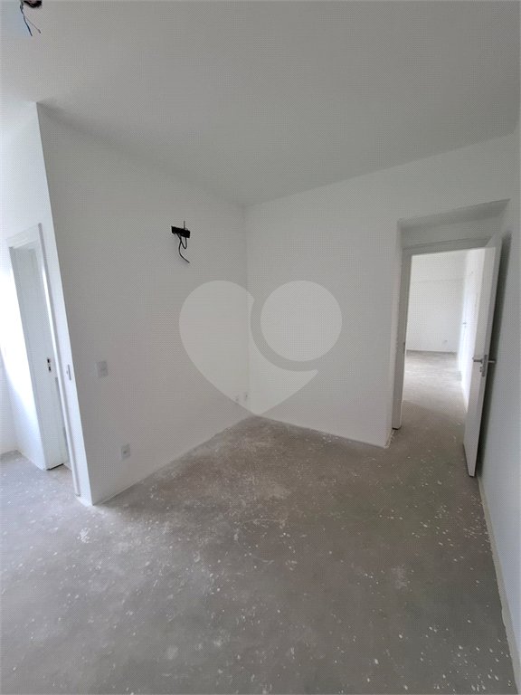 Apartamento à venda com 1 suíte em Vila Homero, Indaiatuba, SP