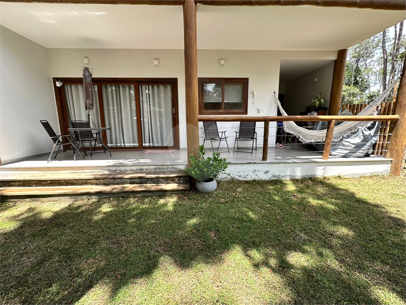 Casa à venda com 2 quartos, sendo 1 suíte, no Centro / Arraial D'ajuda, Porto Seguro, BA