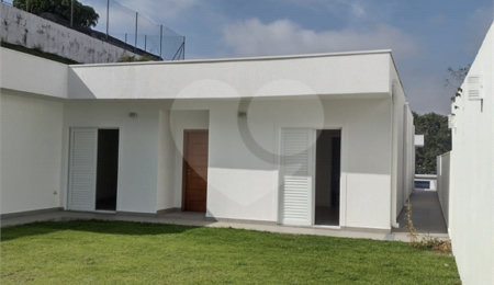 Casa à venda com 4 suítes no condomínio Estância Marambaia, Vinhedo - SP