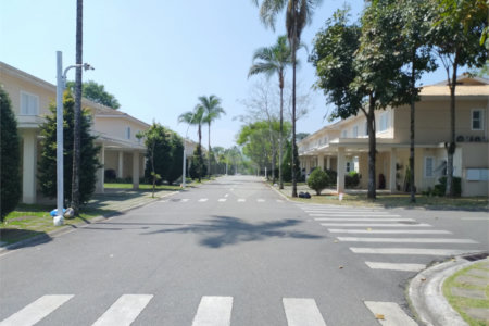 Casa à venda com 4 quartos, sendo 2 suítes,  no condomínio Aromaz, São Bernardo do Campo - SP