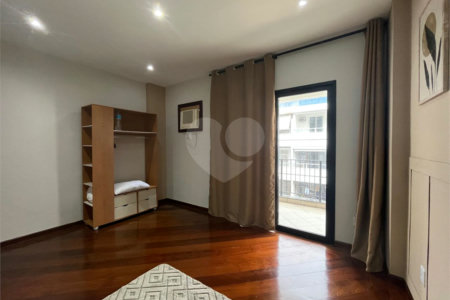 Apartamento à venda com 4 quartos, sendo 1 suíte, em Recreio dos Bandeirantes, Rio de Janeiro, RJ