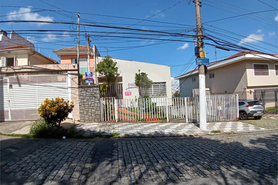 Casa à venda com 4 quartos, sendo 2 suítes, em Santana, São Paulo, SP
