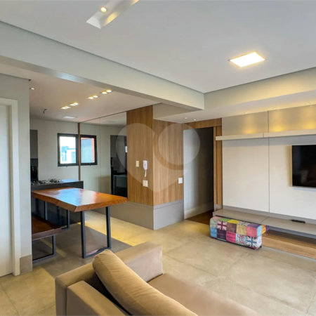Apartamento à venda com 3 quartos, sendo 1 suíte, em Chácara Santo Antônio, São Paulo, SP