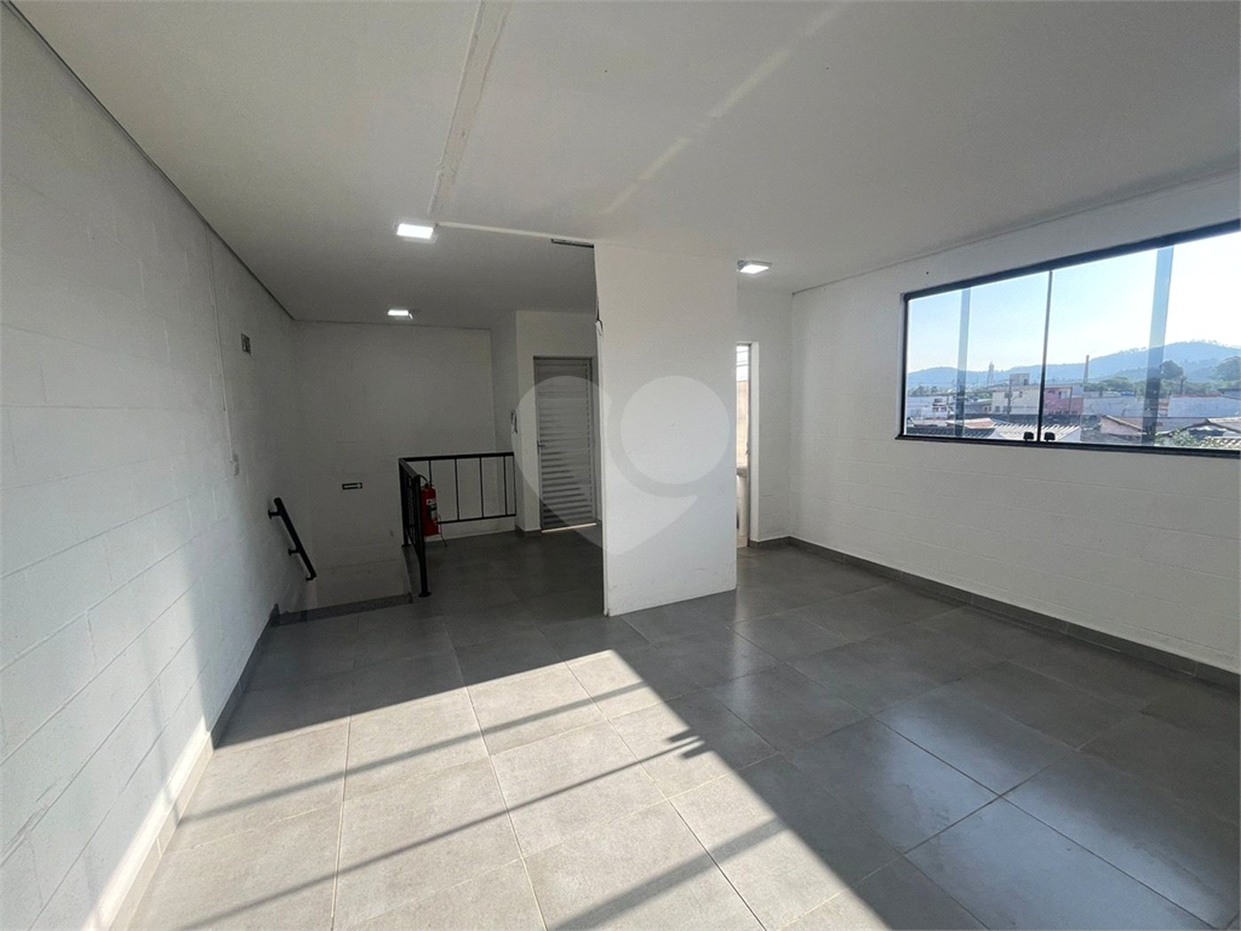 Salão Comercial para alugar em Vila Mogilar, Mogi das Cruzes, SP