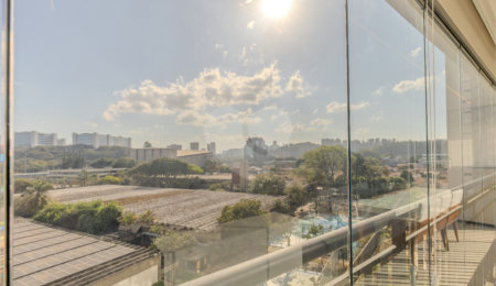 Apartamento à venda com 2 suítes em Santo Amaro, São Paulo, SP