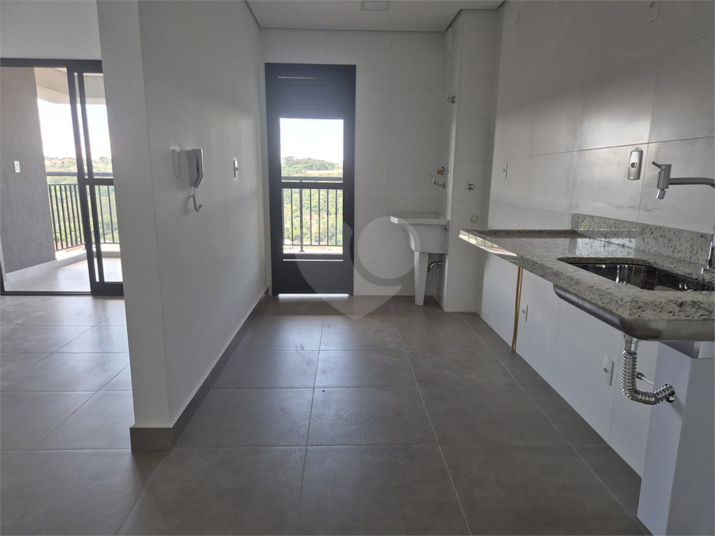 Apartamento para alugar com 3 quartos, sendo 1 suíte,  em Nova Gardênia, Atibaia, SP