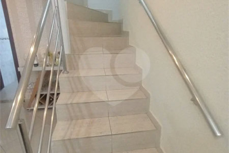 Sobrado à venda com 3 quartos, sendo 1 suíte, em Vila Gustavo, São Paulo, SP