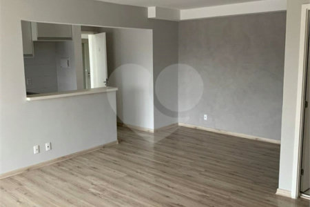 Apartamento à venda com 2 quartos, sendo 1 suíte, em Ferreira, São Paulo, SP