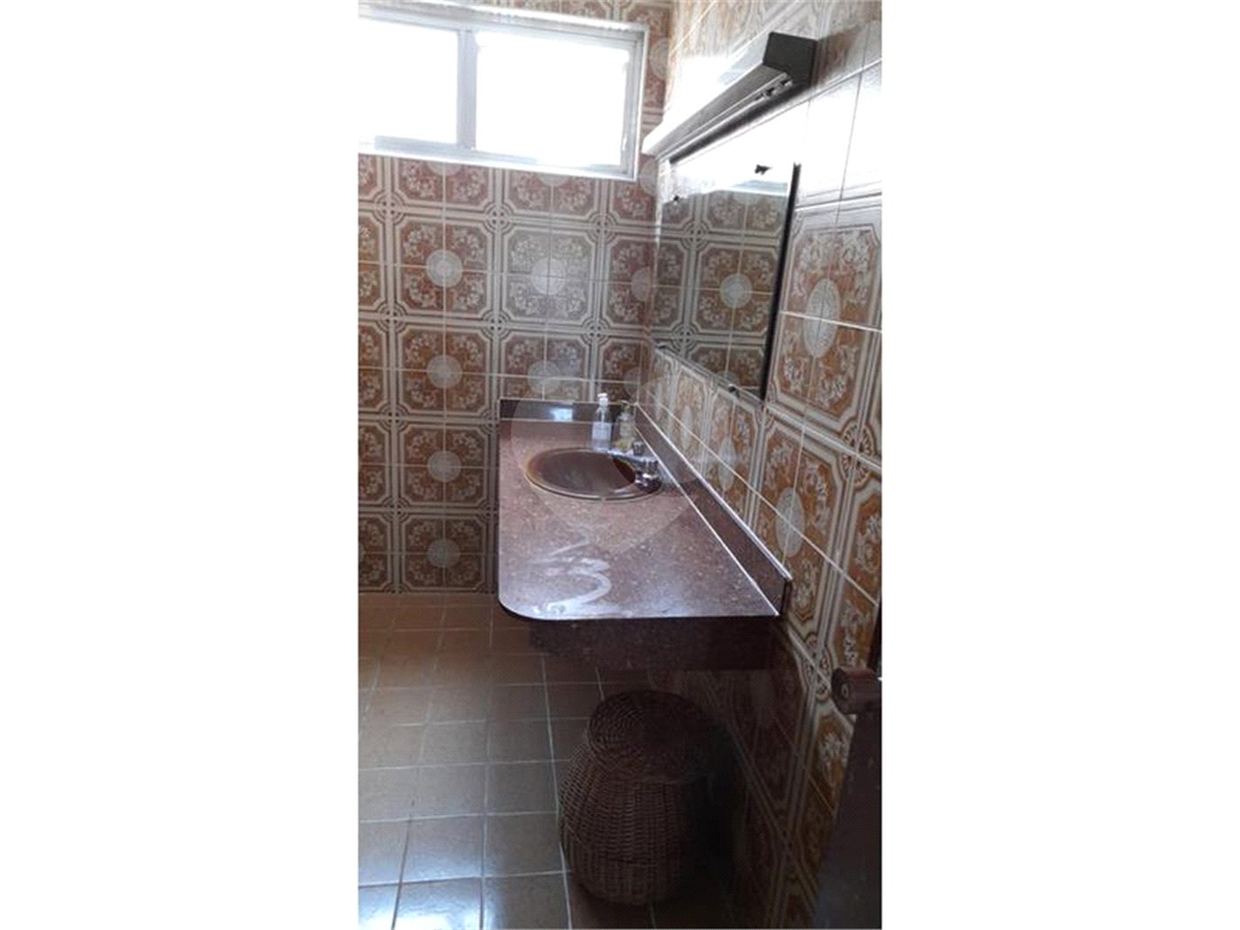 Casa à venda ou para alugar com 5 quartos, sendo 1 suíte, em Vila Romero, São Paulo, SP