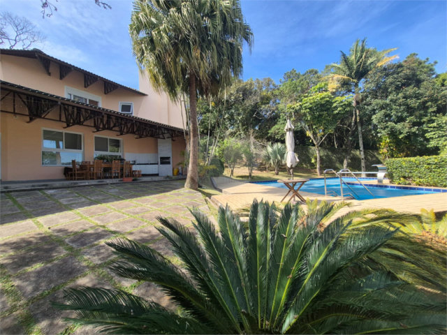 Casa à venda com 3 suítes no condomínio Parque Imperial da Cantareira, Mairiporã - SP