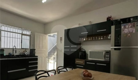 Sobrado à venda com 4 quartos, sendo 1 suíte,  em Vila Pirituba, São Paulo, SP