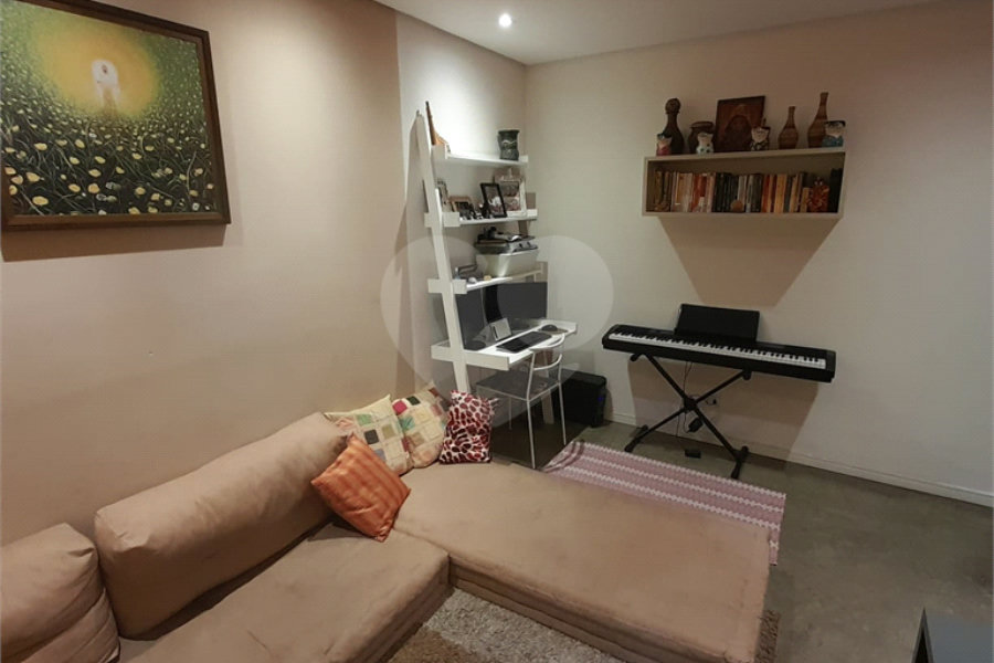Sobrado à venda com 4 quartos, sendo 1 suíte, em Jardim São Paulo(zona Norte), São Paulo, SP