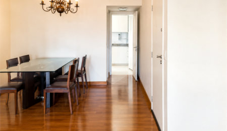 Apartamento à venda com 3 quartos, sendo 1 suíte,  em Jardim das Acácias, São Paulo, SP