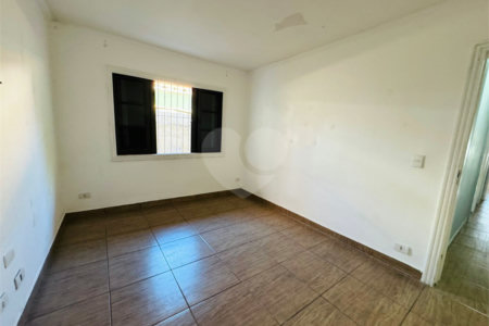 Casa à venda com 2 quartos em Vila Rosália, Guarulhos, SP
