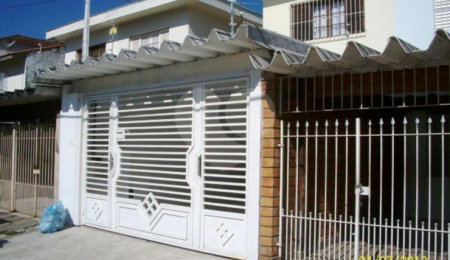 Sobrado à venda com 3 quartos, sendo 1 suíte, em Tremembé, São Paulo, SP