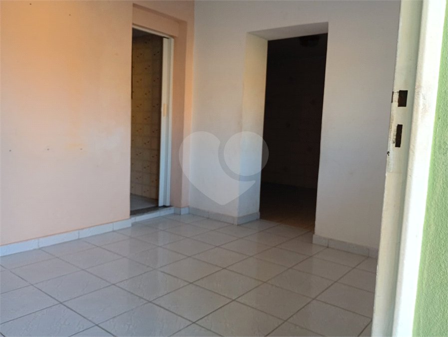 Casa Térrea à venda com 3 quartos em Vila Maria Eugenia, São Paulo, SP
