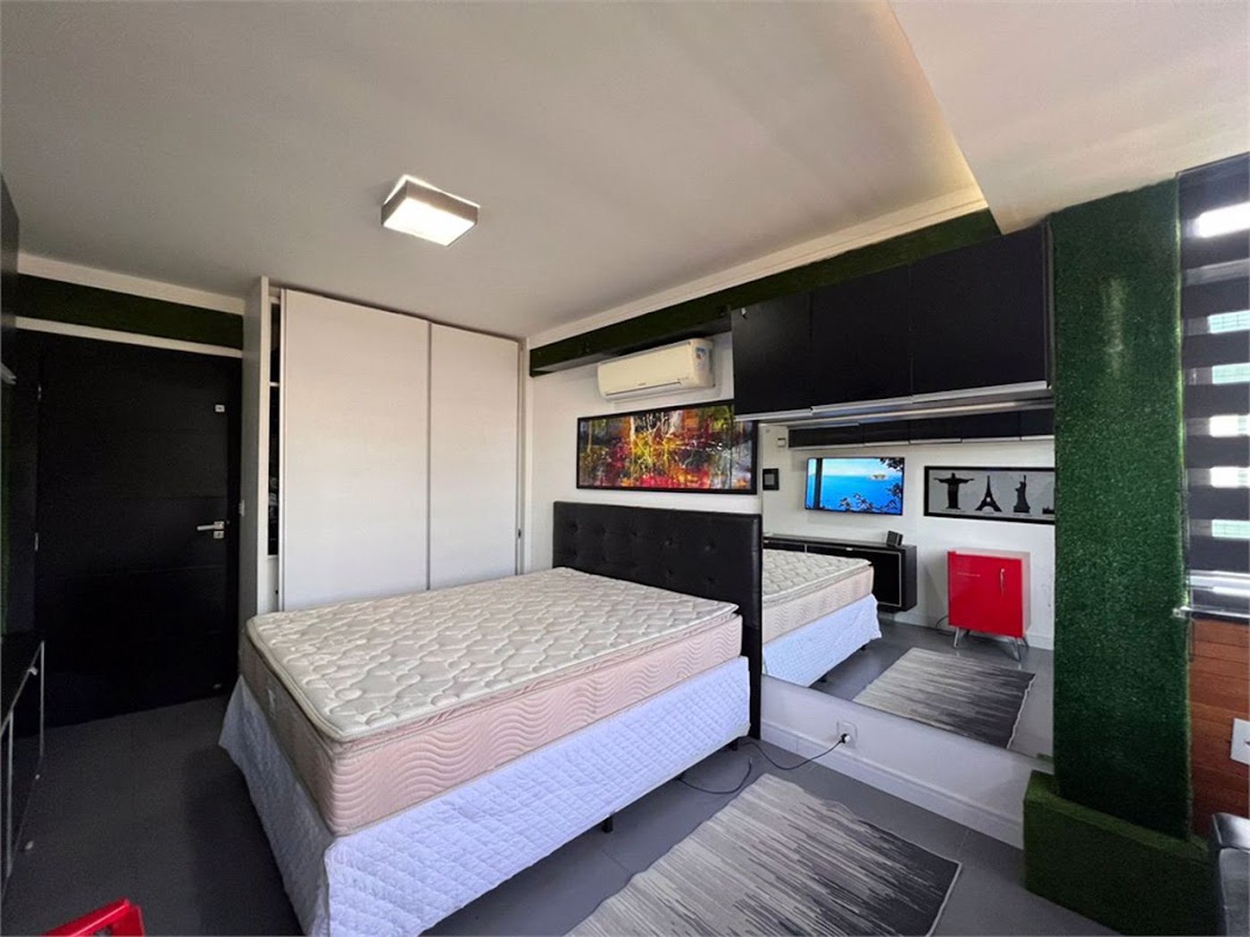 Apartamento com 3 dormitórios, 148 m² - venda por R$ 1.950.000,00 ou aluguel por R$ 17.000,00 - Pompéia - Santos/SP