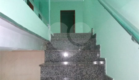 Sobrado à venda com 5 quartos, sendo 1 suíte,  em Jardim Valparaiso, São Paulo, SP