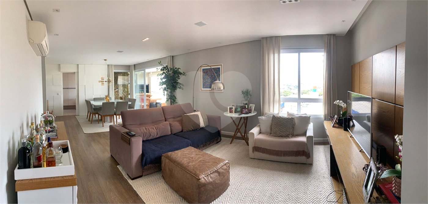 Apartamento à venda com 3 suítes em Lapa, São Paulo, SP