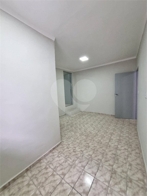 Casa de Vila para alugar com 2 quartos em Vila Nova Cachoeirinha, São Paulo, SP