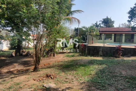 Chácara à venda com 4 quartos, sendo 2 suítes,  em Chácara Sete Quedas, Itu, SP