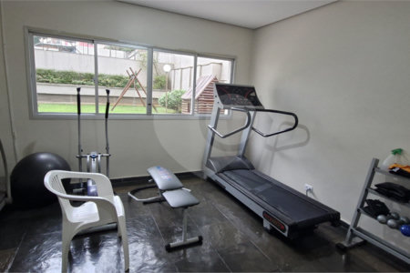 Apartamento à venda com 3 quartos, sendo 1 suíte, em Vila Mangalot, São Paulo, SP