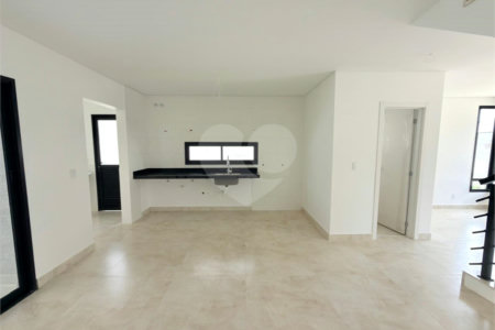 Casa à venda ou para alugar com 3 suítes no condomínio Mont Blanc Village, Vinhedo - SP