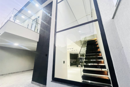 Casa à venda com 3 quartos, sendo 1 suíte, no condomínio Vale dos Sonhos 2, Rio de Janeiro - RJ