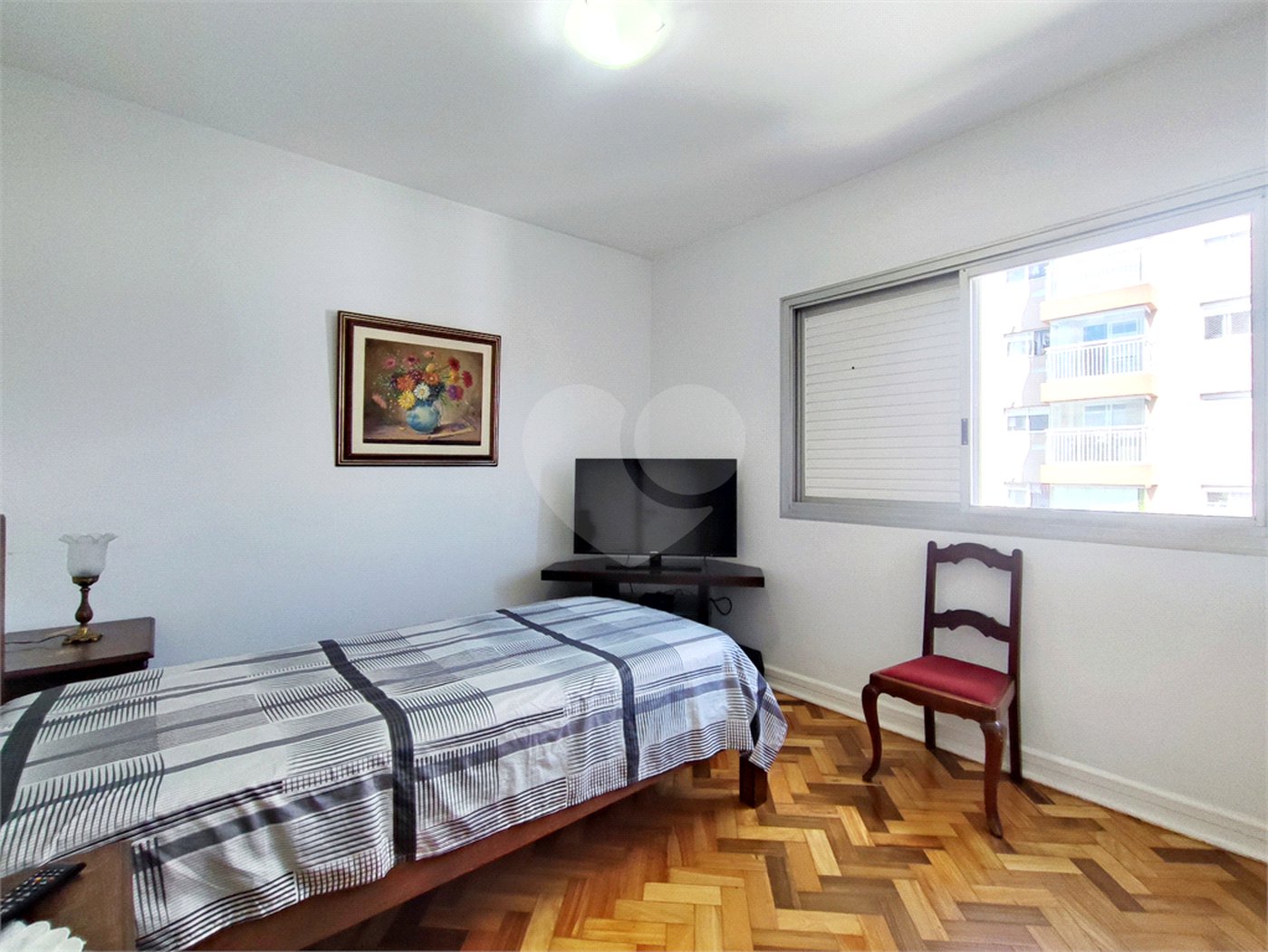 Apartamento à venda com 3 quartos, sendo 1 suíte, em Alto da Boa Vista, São Paulo, SP