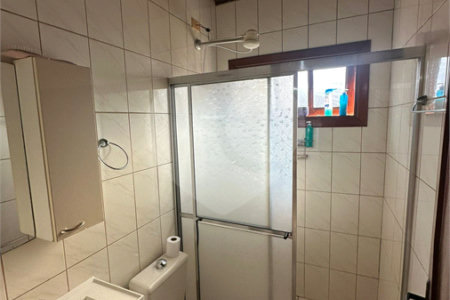 Casa à venda com 3 quartos, sendo 1 suíte,  no condomínio Morada da Praia, Bertioga - SP