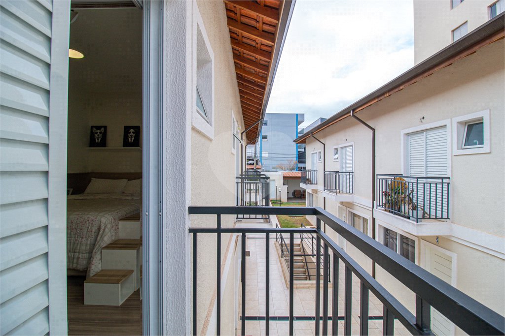 Casa à venda com 2 suítes no condomínio Residencial Living Sabara, São Paulo - SP