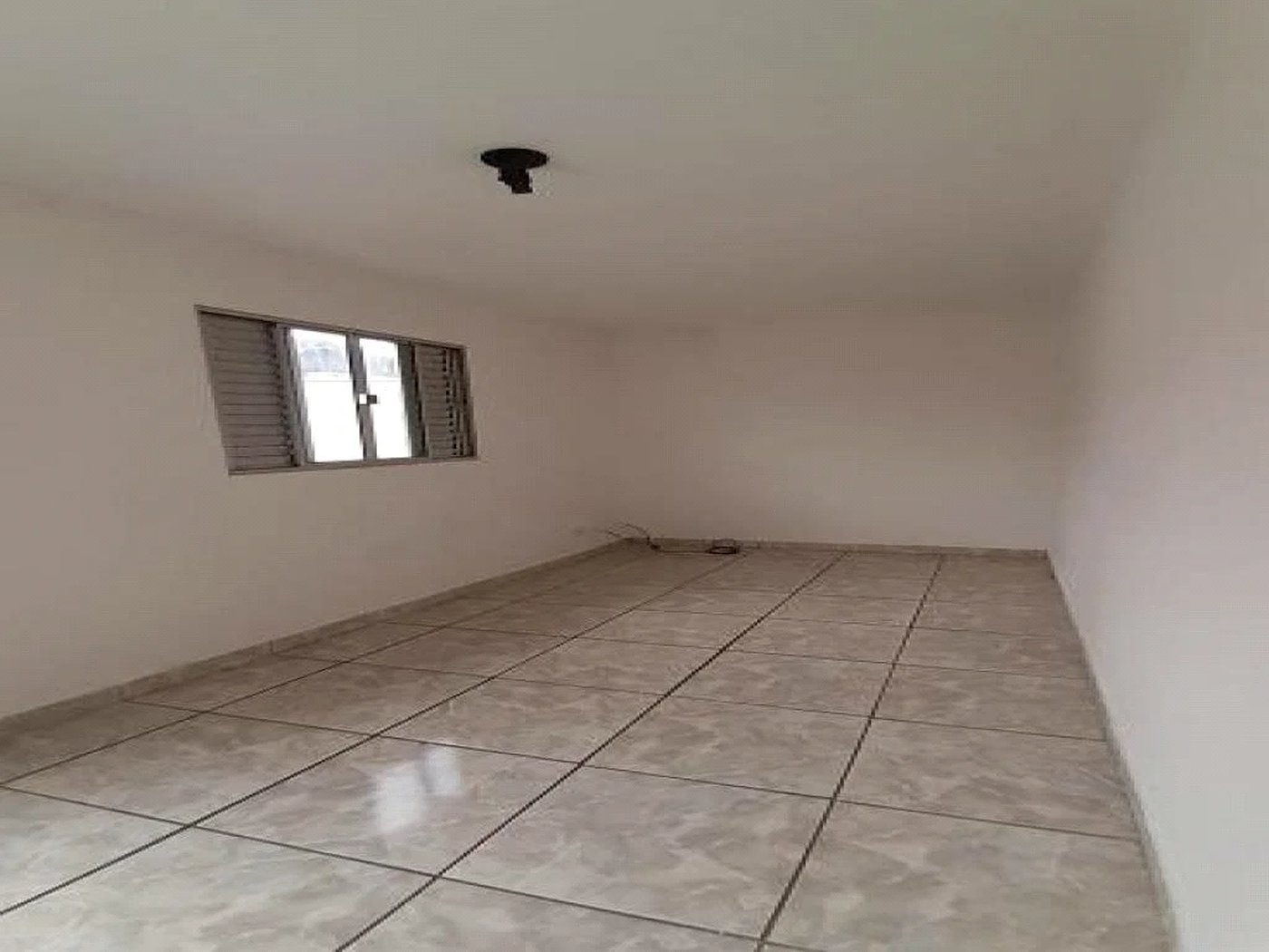 Casa à venda com 3 quartos, sendo 1 suíte, em Rio Pequeno, São Paulo, SP