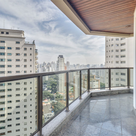 Apartamento à venda com 2 quartos, sendo 1 suíte, em Campo Belo, São Paulo, SP