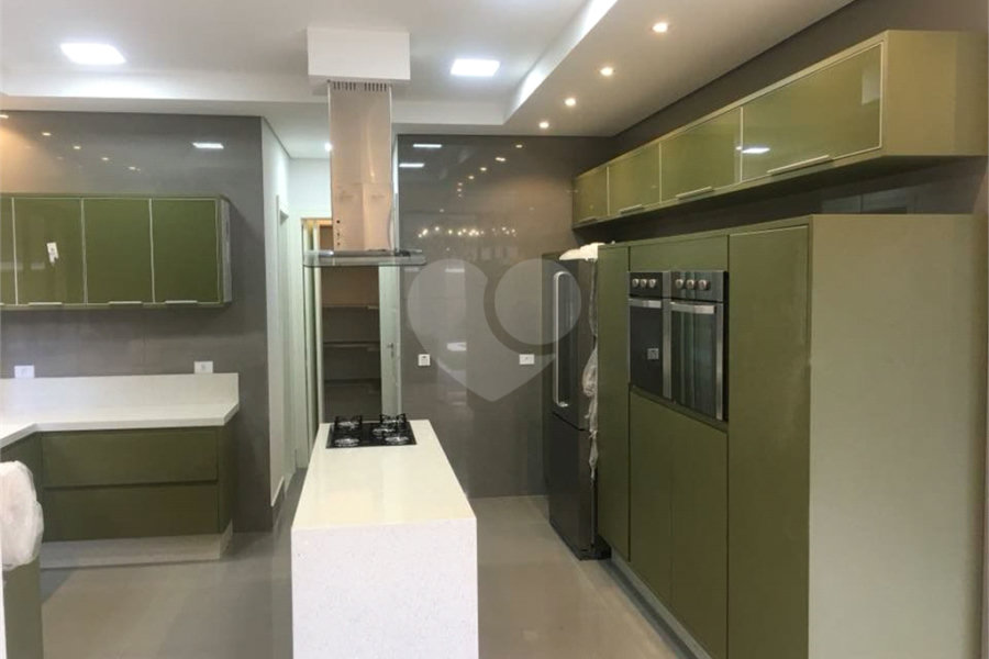 Casa à venda ou para alugar com 4 suítes no condomínio Residencial Tamboré 10, Santana de Parnaíba - SP