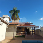 Casa Térrea à venda com 4 quartos, sendo 2 suítes,  em Vila Esperia ou Giglio, Atibaia, SP