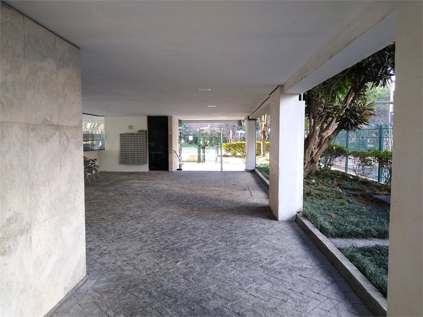 Apartamento à venda com 3 quartos, sendo 1 suíte, em Cidade Monções, São Paulo, SP