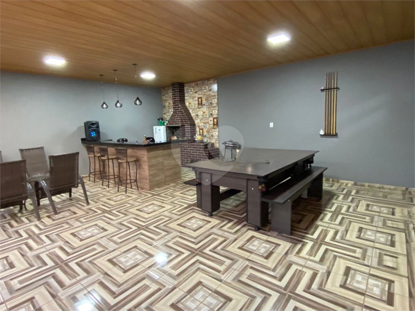 Casa à venda com 3 quartos, sendo 1 suíte, em Jardim Ibirapuera, Ponta Porã, MS