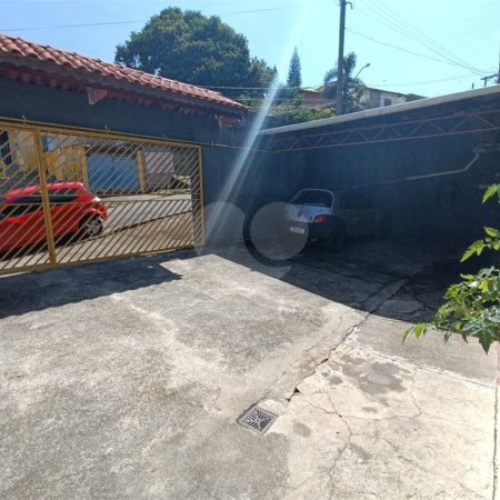 Casa à venda com 3 quartos em Jardim Maria Trindade, São Roque, SP
