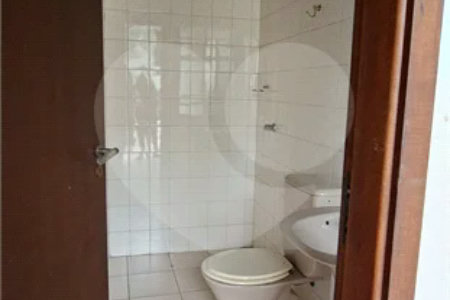 Casa à venda com 4 quartos, sendo 2 suítes,  em Jardim Marajoara, São Paulo, SP