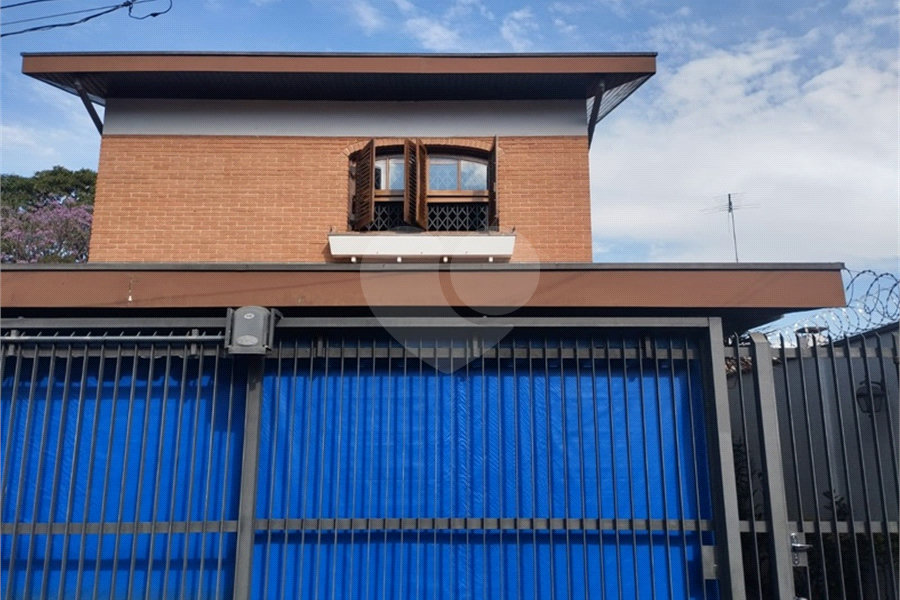 Sobrado à venda com 4 quartos, sendo 1 suíte, em Tremembé, São Paulo, SP