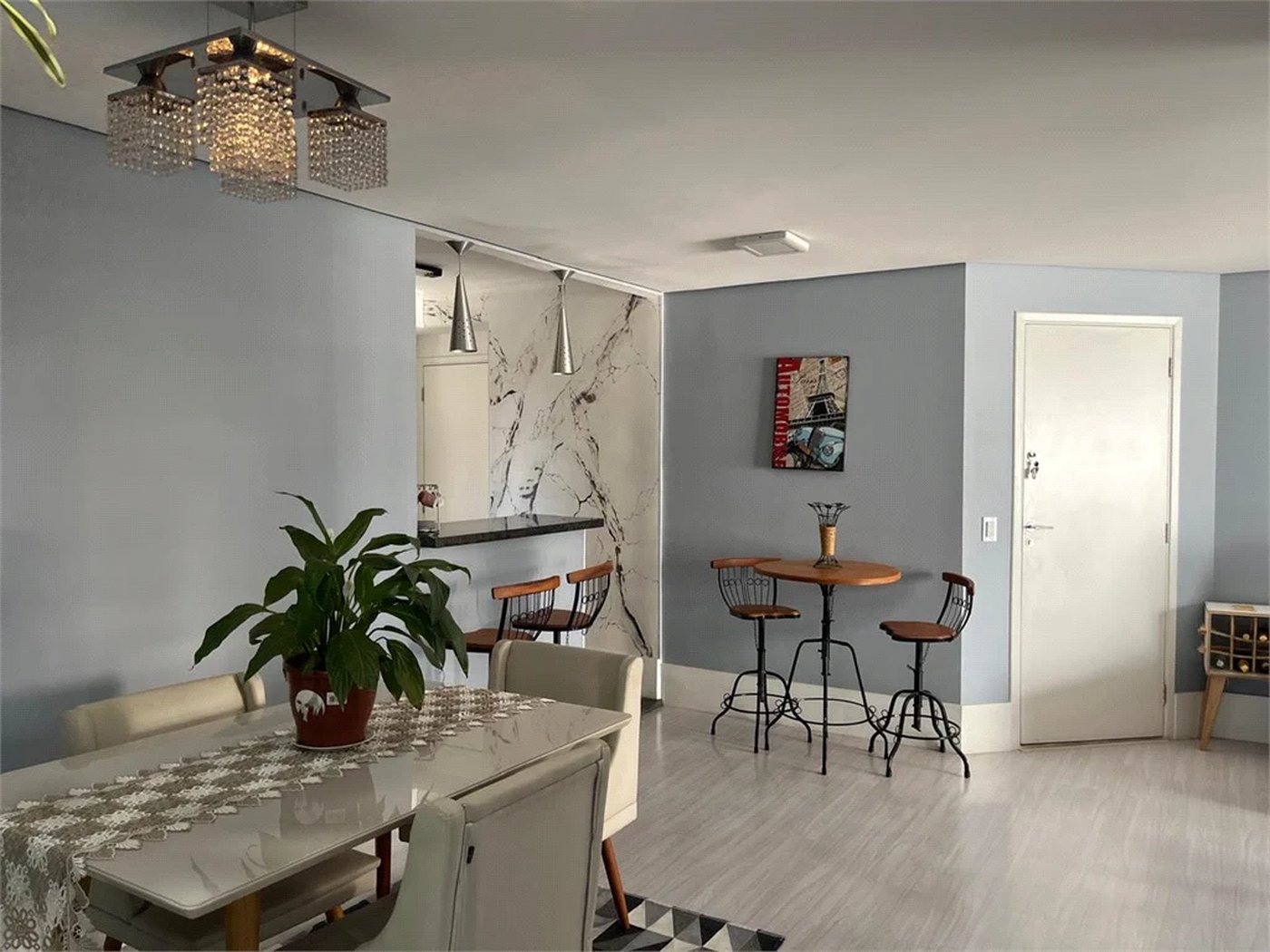 Apartamento à venda com 3 quartos, sendo 1 suíte, em Vila Andrade, São Paulo, SP