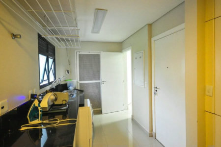 Apartamento à venda com 4 suítes em Vila Andrade, São Paulo, SP