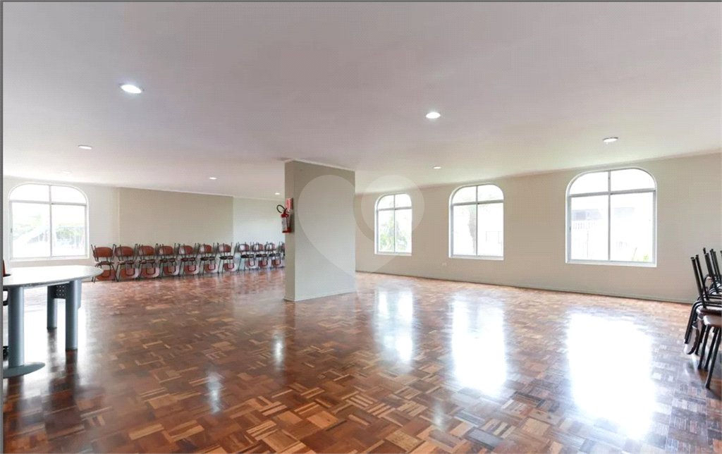 Apartamento à venda ou para alugar com 2 quartos em Parque Peruche, São Paulo, SP